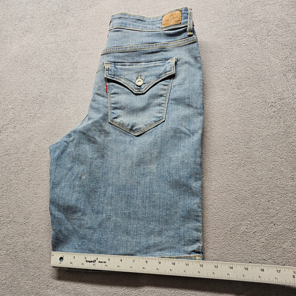 Levi Strauss & Co Denim Bermuda Shorts Womens Light Blue Casual Mid Rise 5421 - Picture 3 of 15